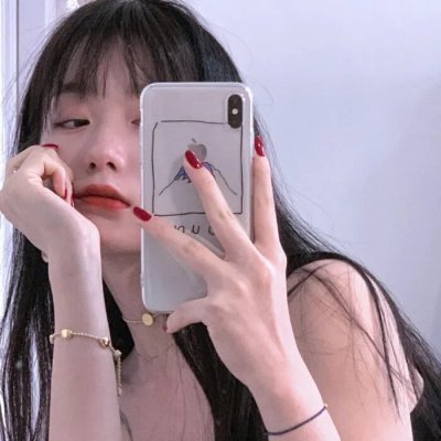 一个叫阿宝的男孩